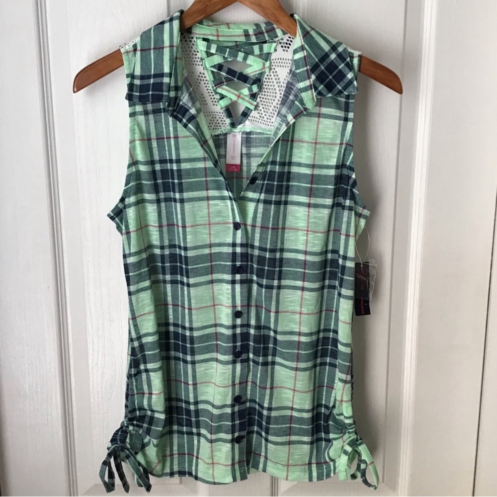 NO BOUNDARIES sleeveless plaid L 11-13